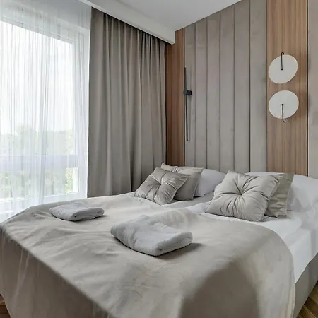 Horizon Sauna & Jacuzzi & Parking 3 By Grand Gdańsk