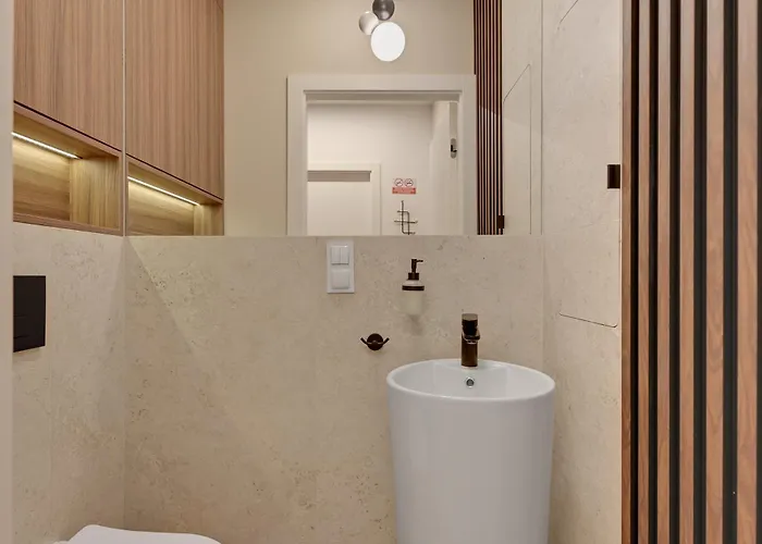 アパート Horizon Sauna & Jacuzzi & Parking 3 By Grand *